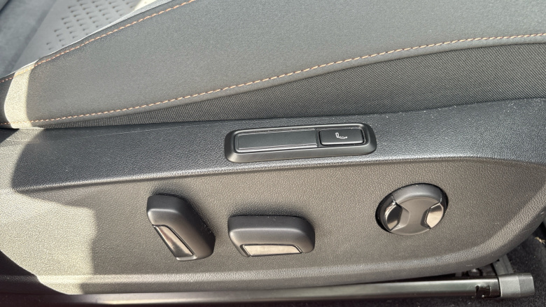 CUPRA Born 150kW V3 58kWh 5dr Auto Electric Hatchback